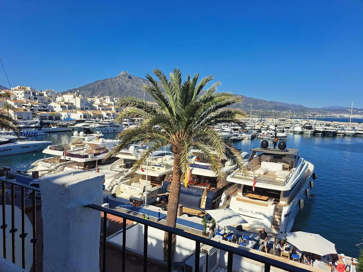 Private Suites In Huge Penthouse 1St Line Puerto Banus, Incredible Views, Jacuzzis Marbella 0*,