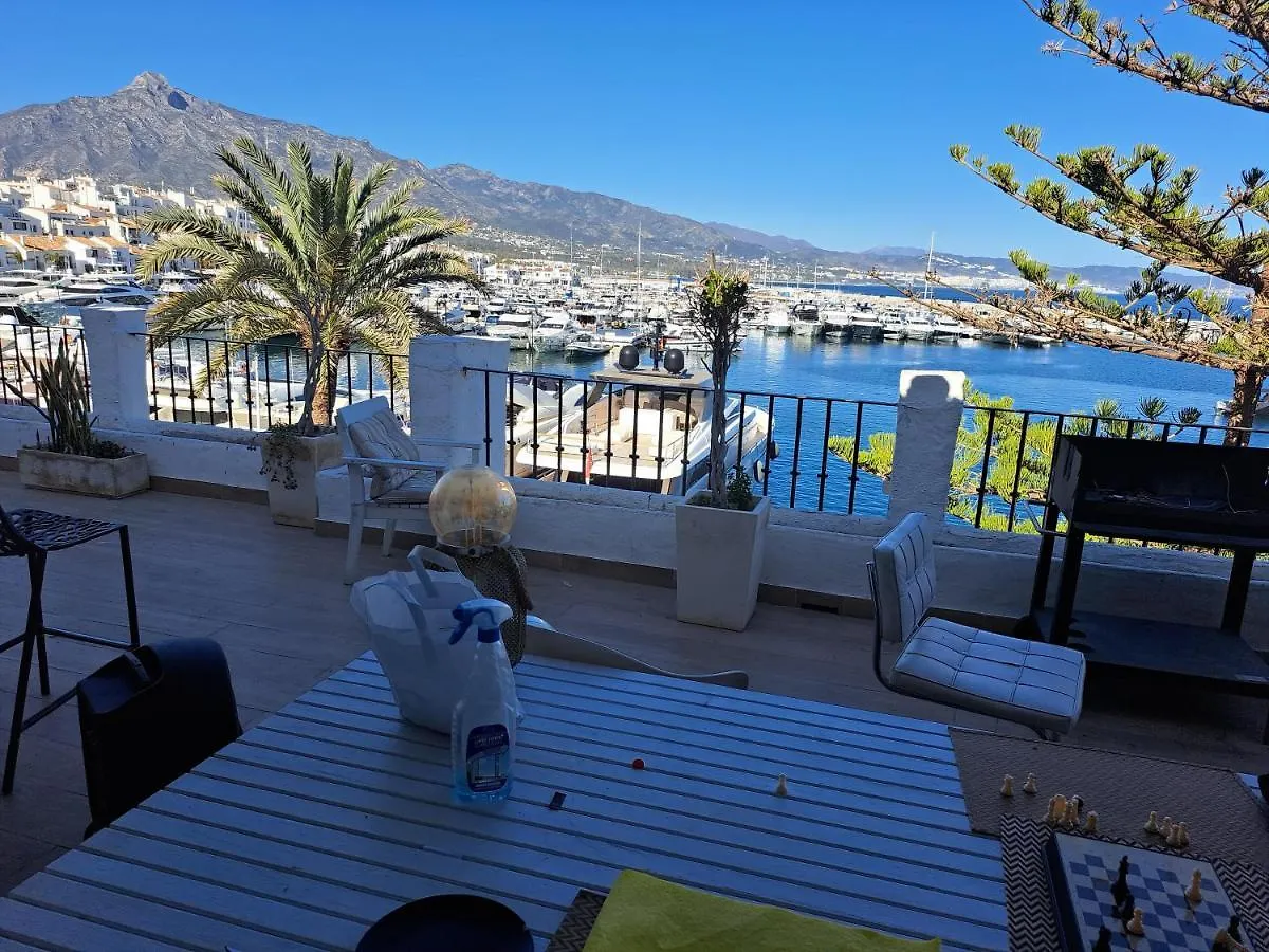 Private Suites In Huge Penthouse 1St Line Puerto Banus, Incredible Views, Jacuzzis Marbella 0*,  Spanje