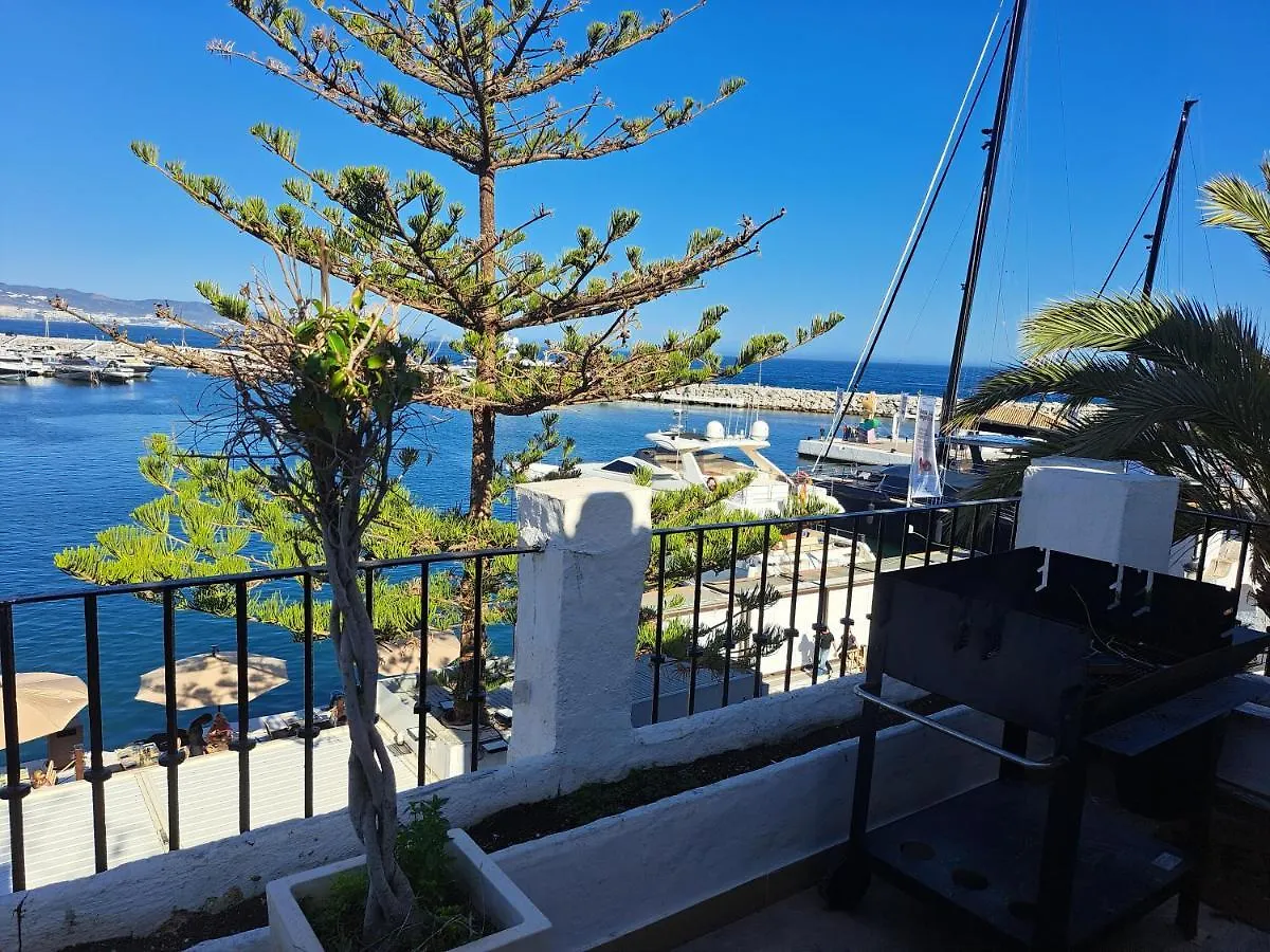Accommodatie bij particulieren Private Suites In Huge Penthouse 1St Line Puerto Banus, Incredible Views, Jacuzzis Marbella