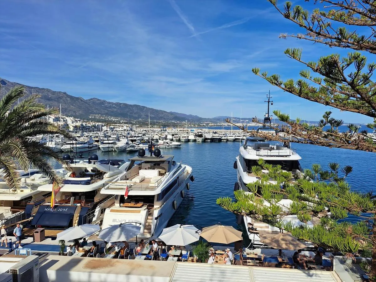 Private Suites In Huge Penthouse 1St Line Puerto Banus, Incredible Views, Jacuzzis location