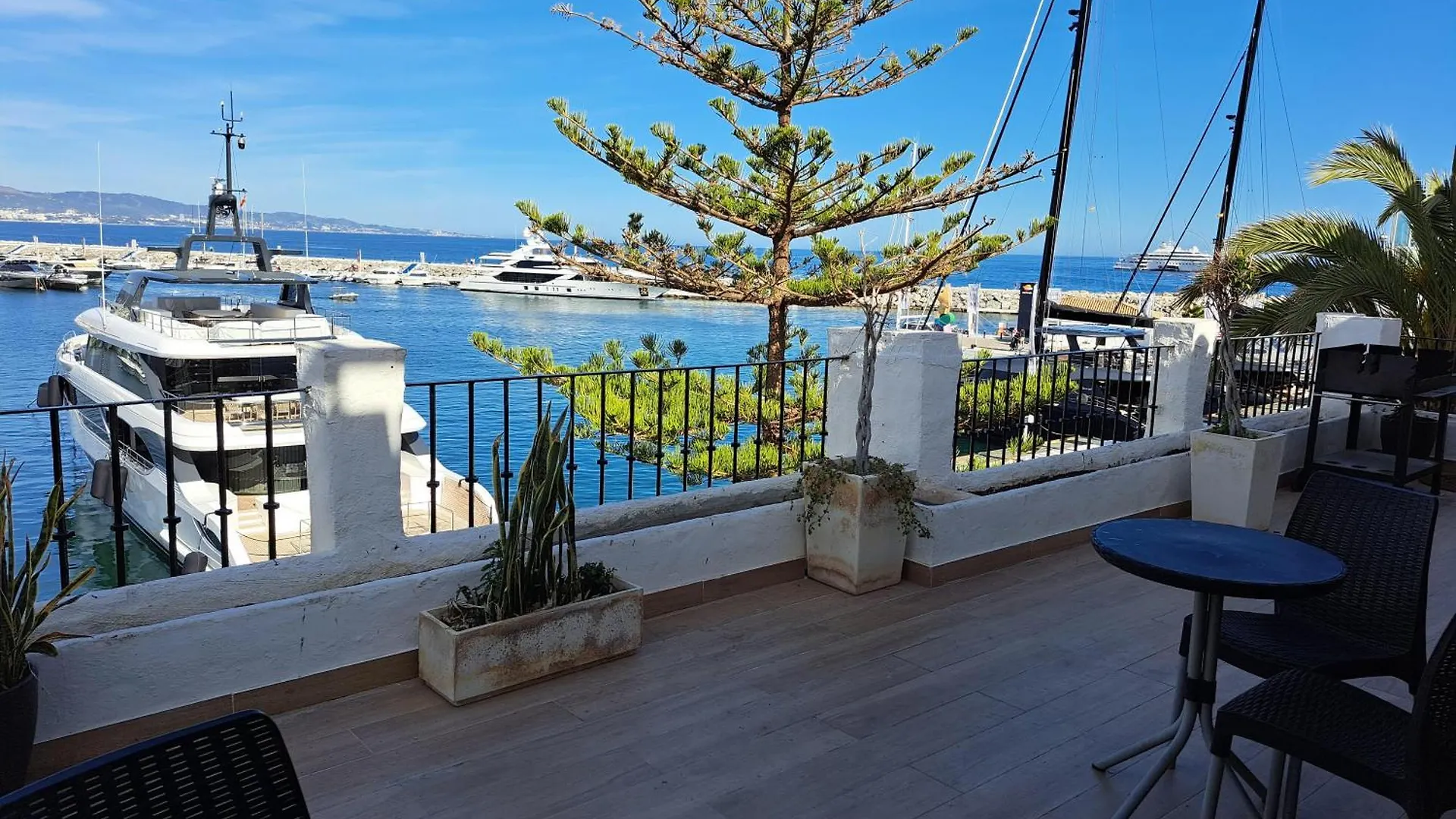 Private Suites In Huge Penthouse 1St Line Puerto Banus, Incredible Views, Jacuzzis Marbella 0*,  Spain